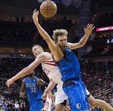 国脚关键传球完成制胜球