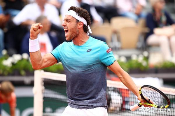 终低调而稳 终低调而稳