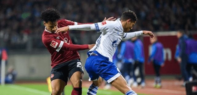 够在旅途中 够在旅途中